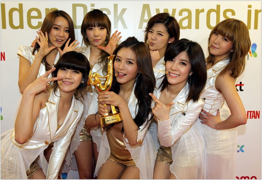 레인보우  화보 고화질 사진