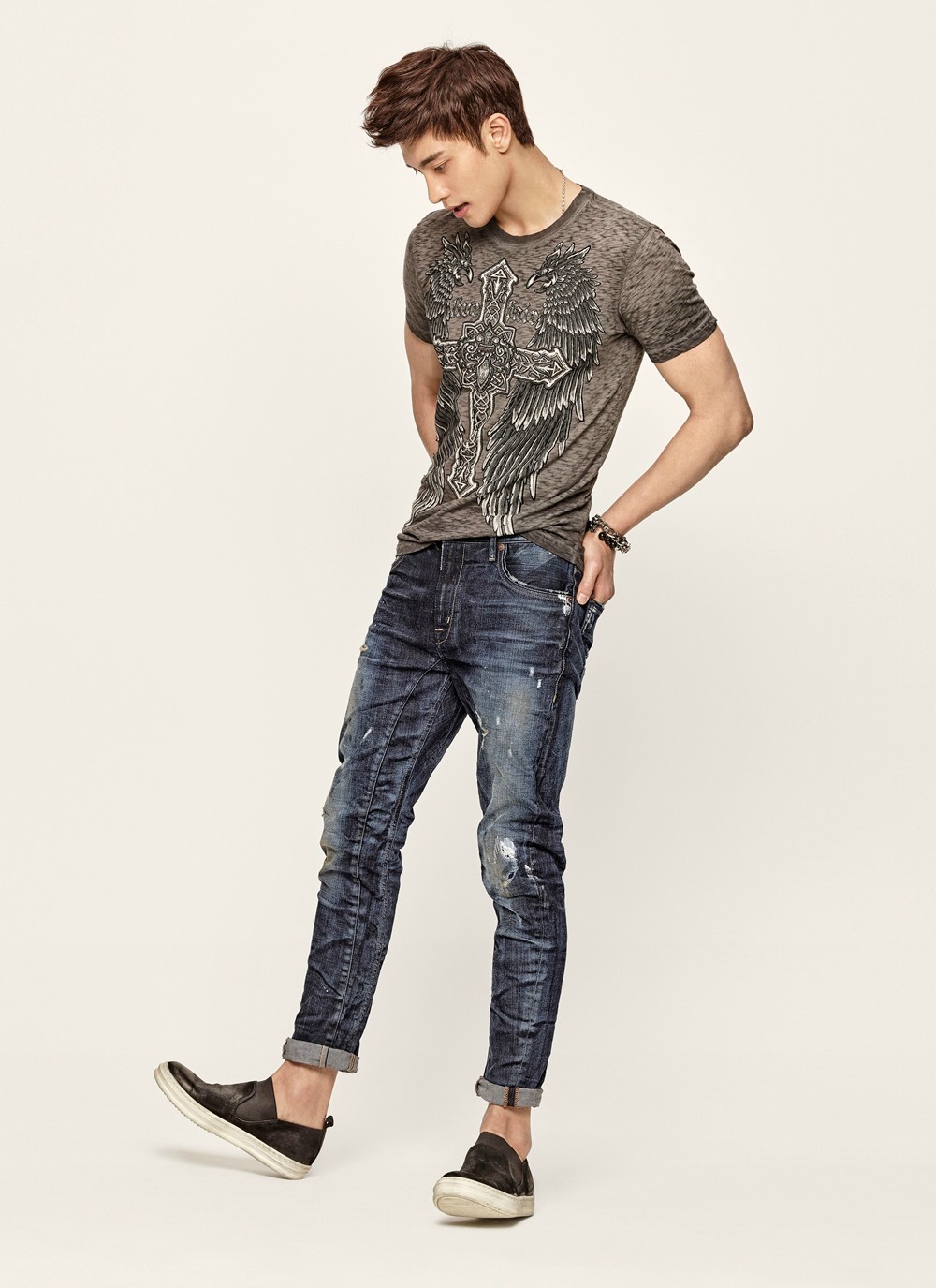 성훈  화보 고화질 사진