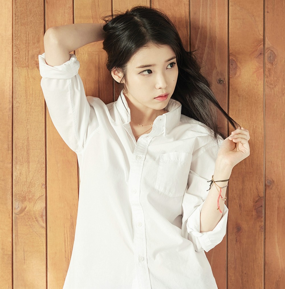 아이유  화보 고화질 사진