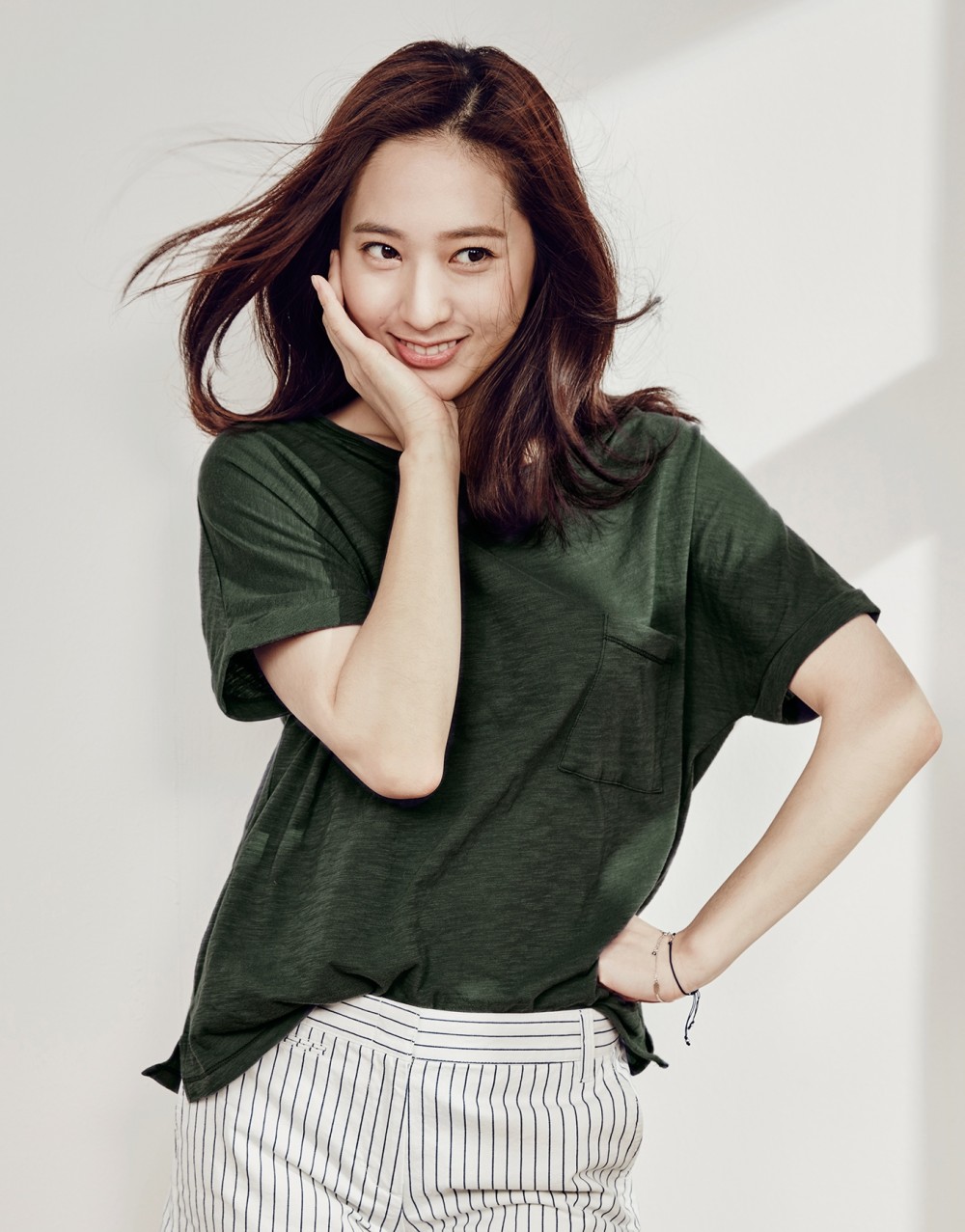 크리스탈  화보 고화질 사진