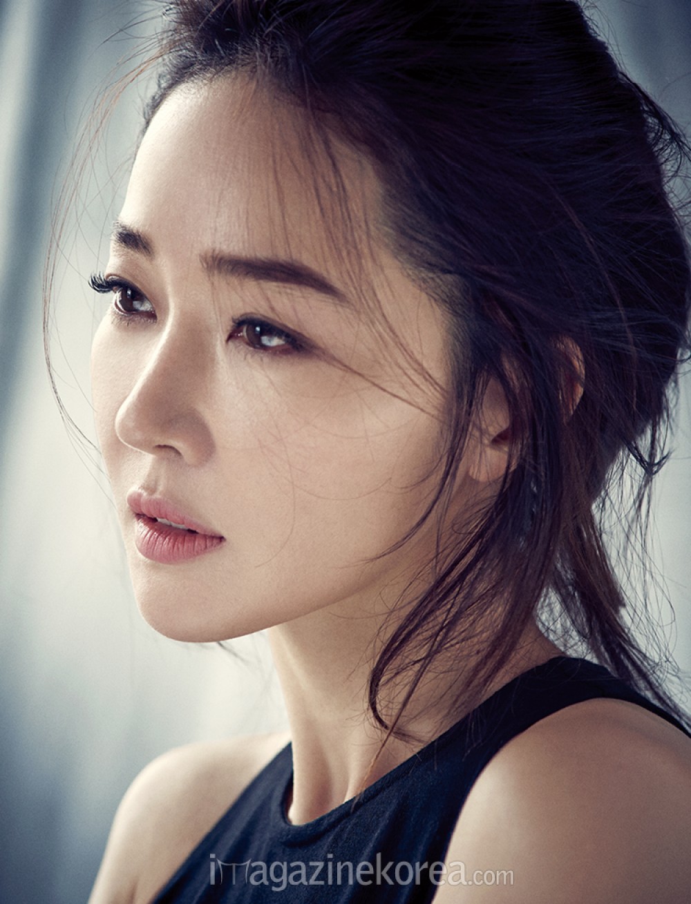 엄지원  화보 고화질 사진