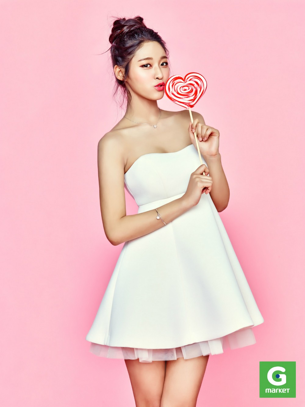 설현  화보 고화질 사진