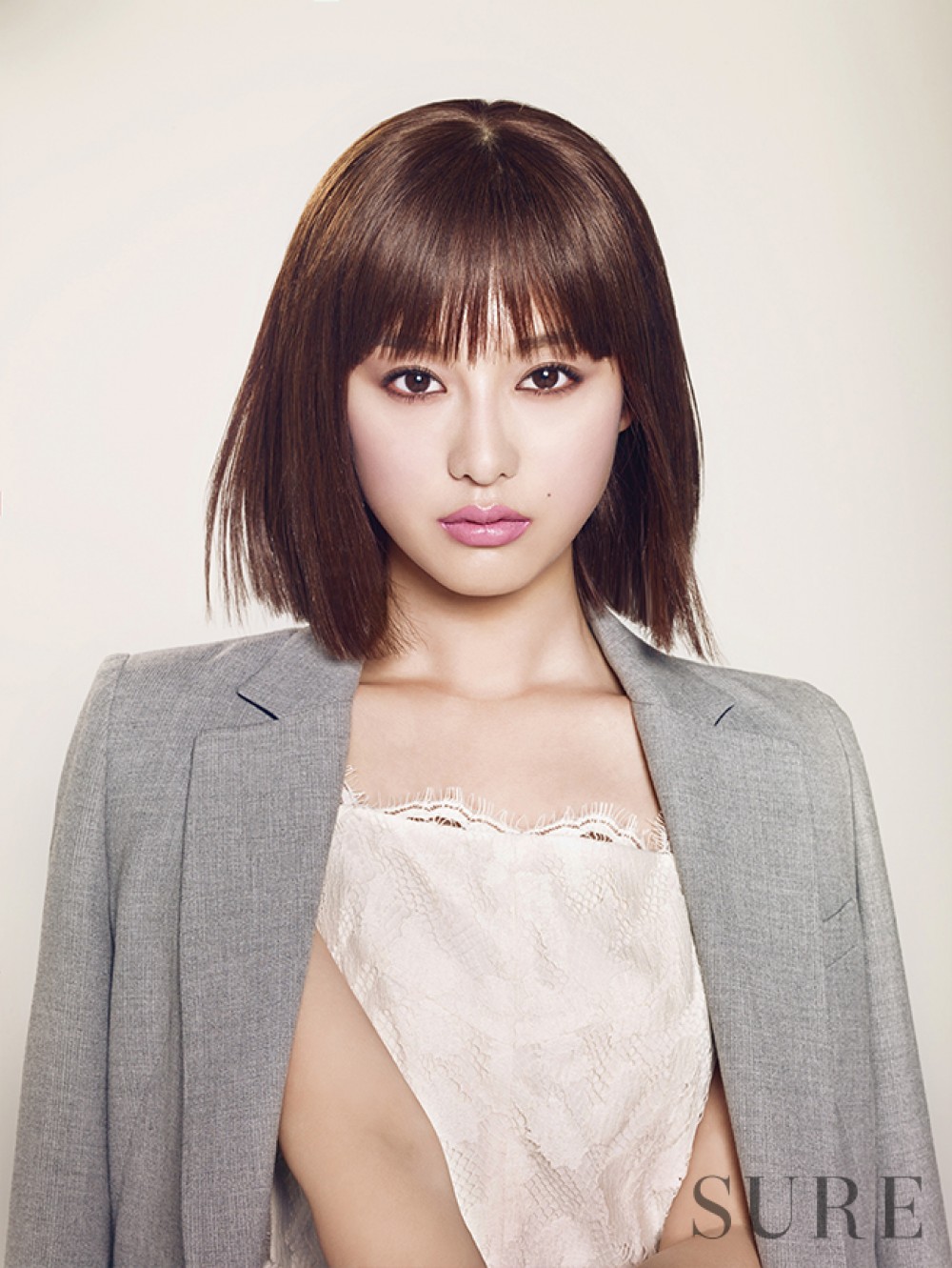 김지원 슈어 화보 고화질 사진