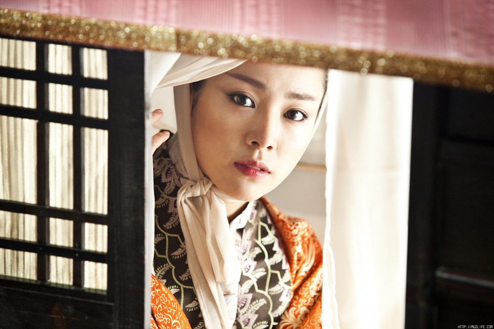 한지민  화보 고화질 사진