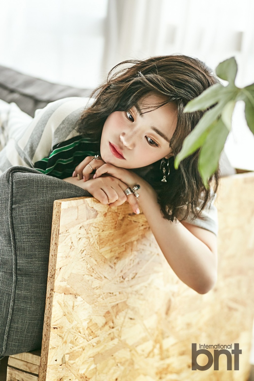 허영지 비엔티 화보 고화질 사진