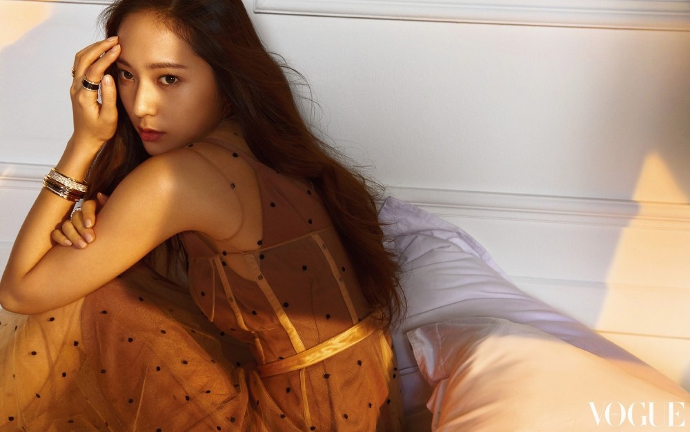 크리스탈 보그 화보 고화질 사진