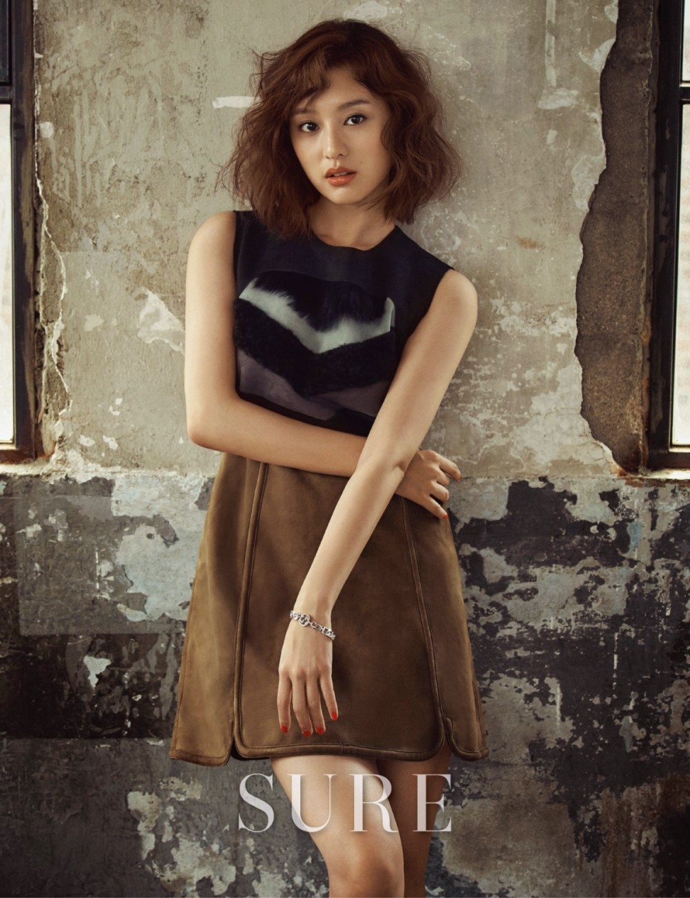 김지원 슈어 화보 고화질 사진