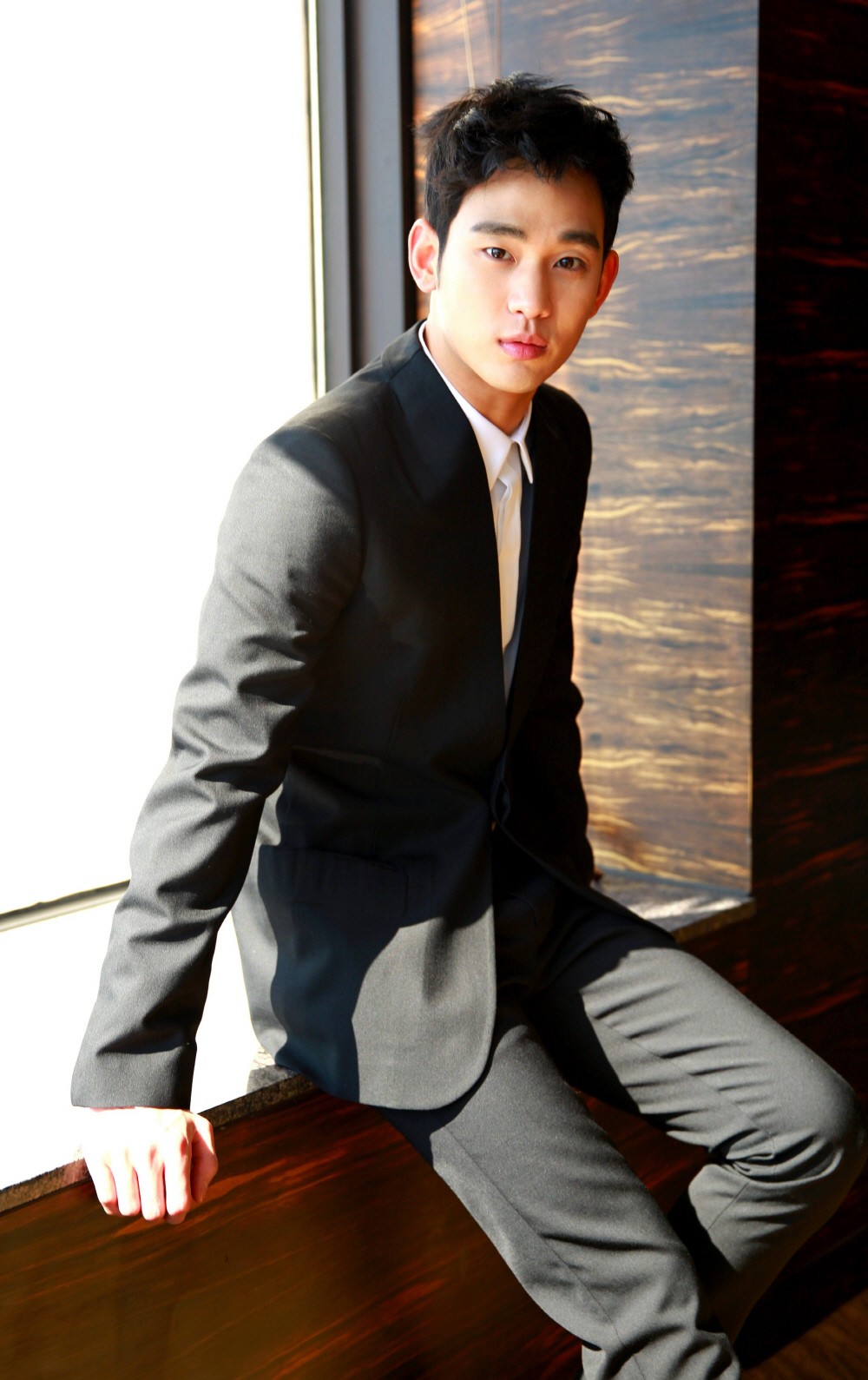 김수현  화보 고화질 사진