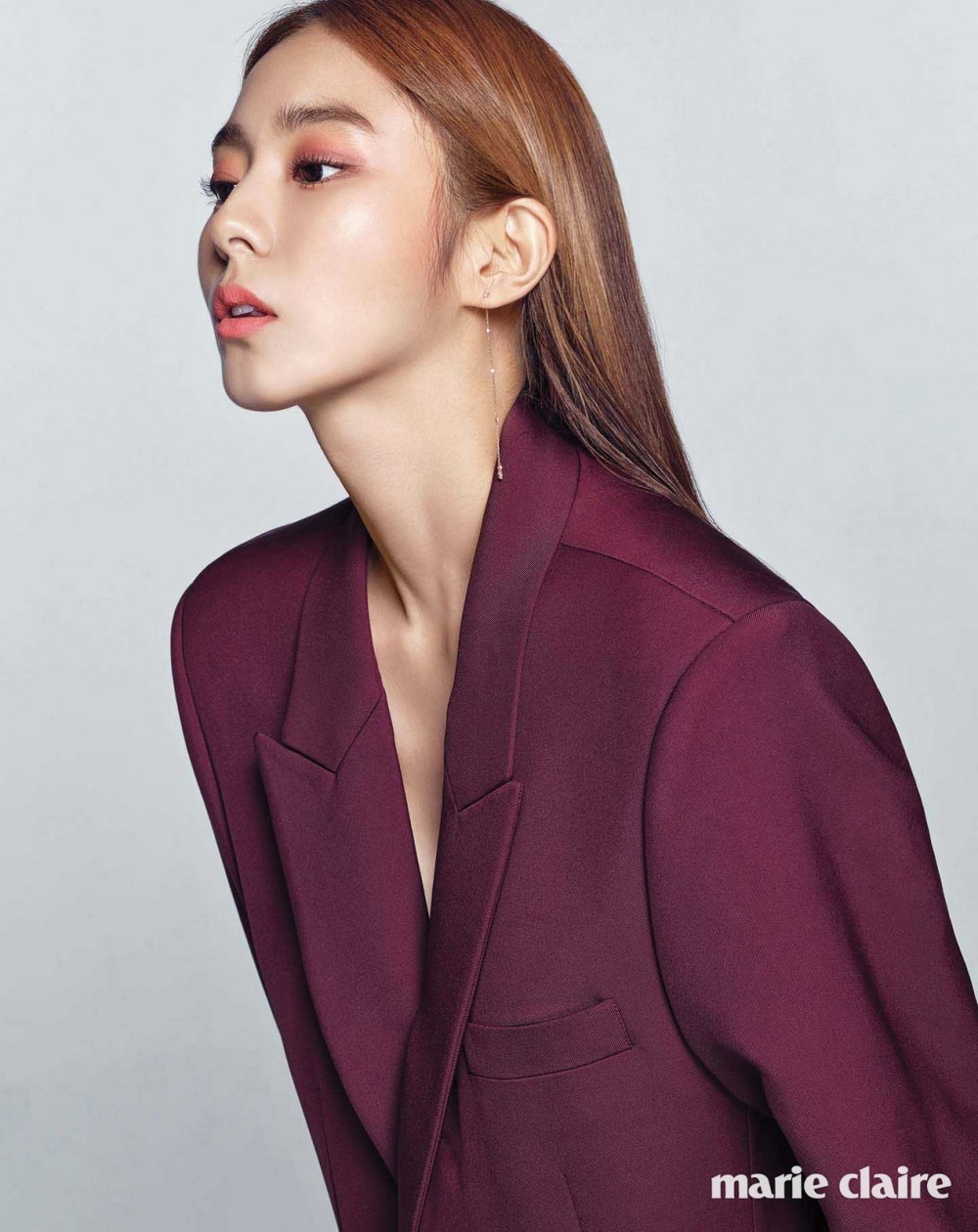 유이 마리끌레르 화보 고화질 사진