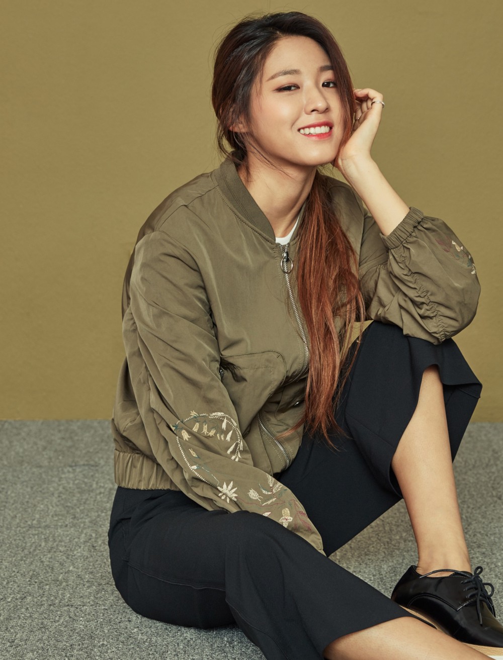 설현 마인드브릿지 화보 고화질 사진