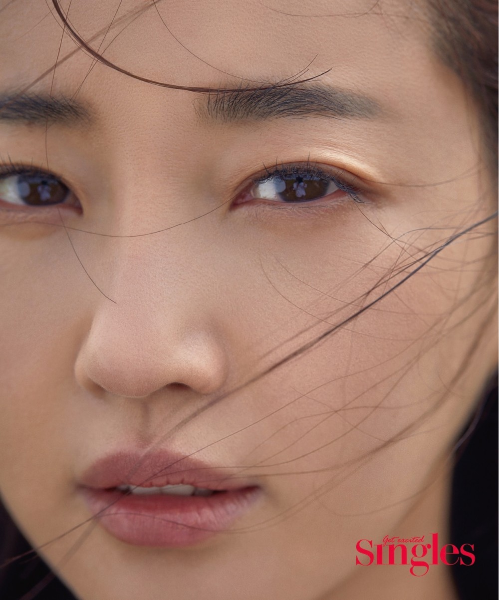 김사랑 싱글즈 화보 고화질 사진