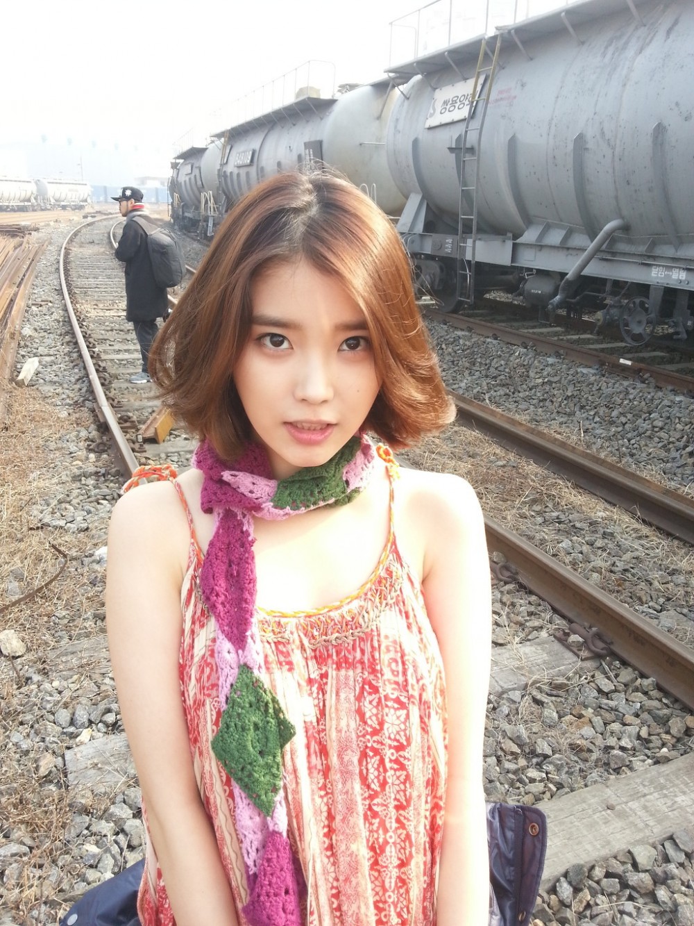 아이유  화보 고화질 사진