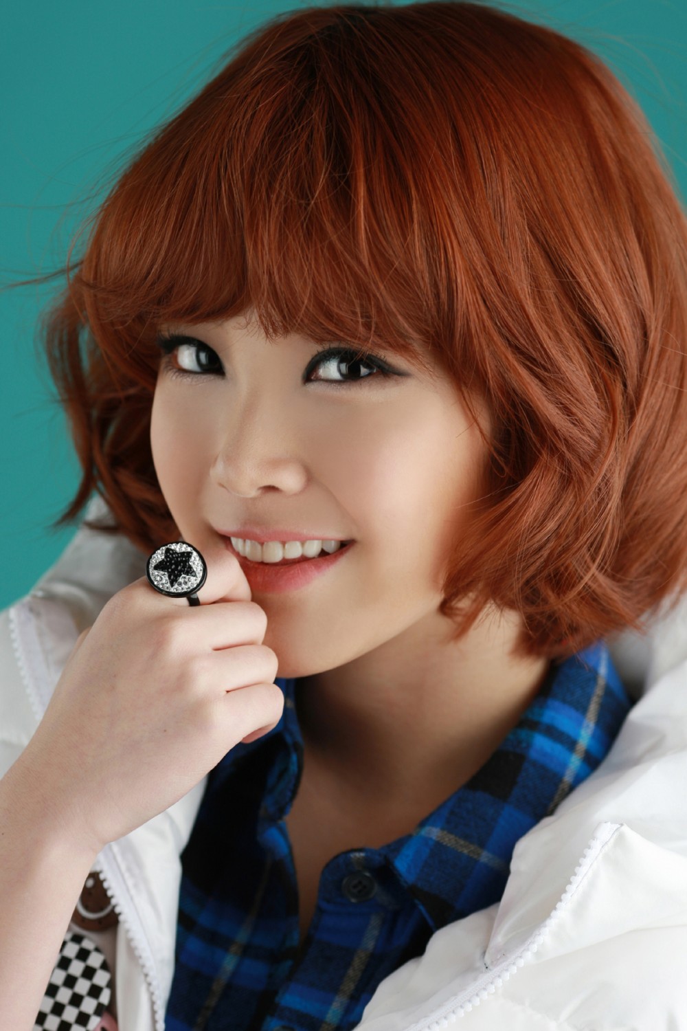 아이유  화보 고화질 사진