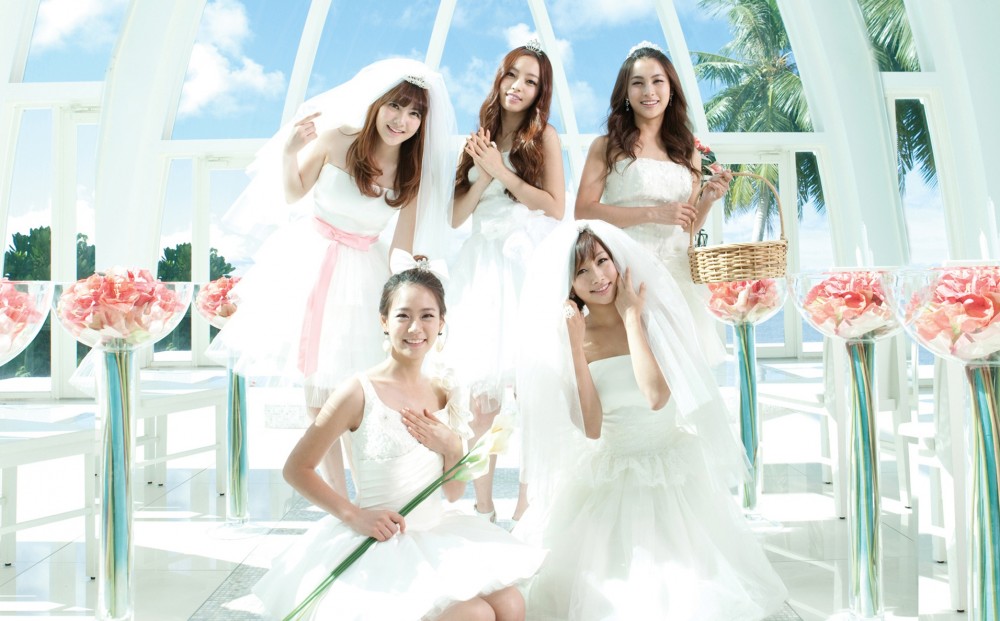 카라  화보 고화질 사진