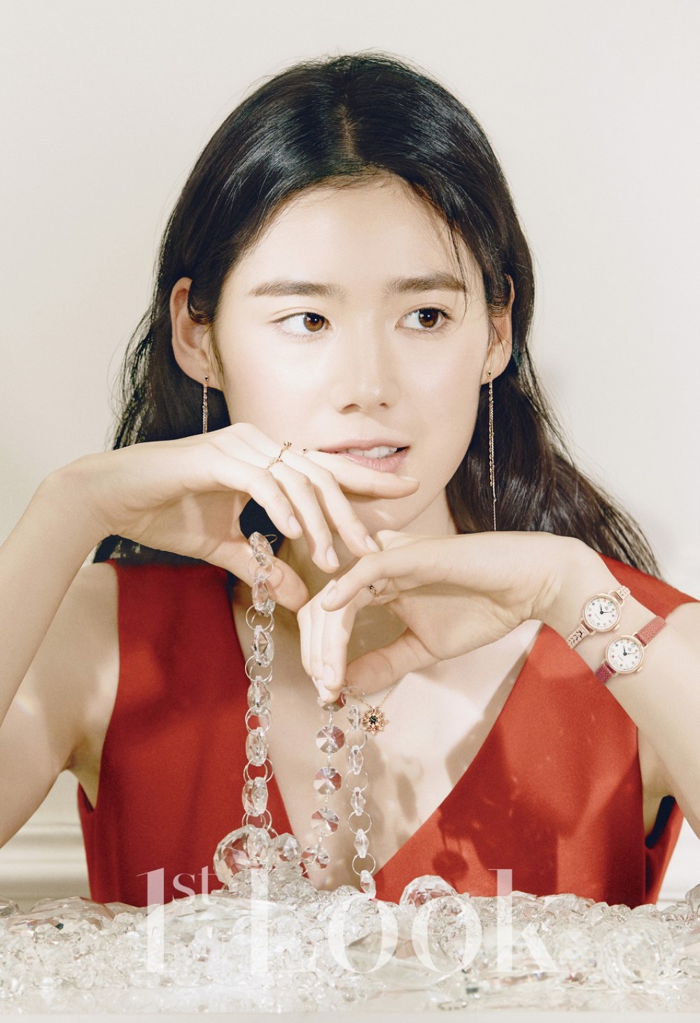 정은채 퍼스트룩 화보 고화질 사진