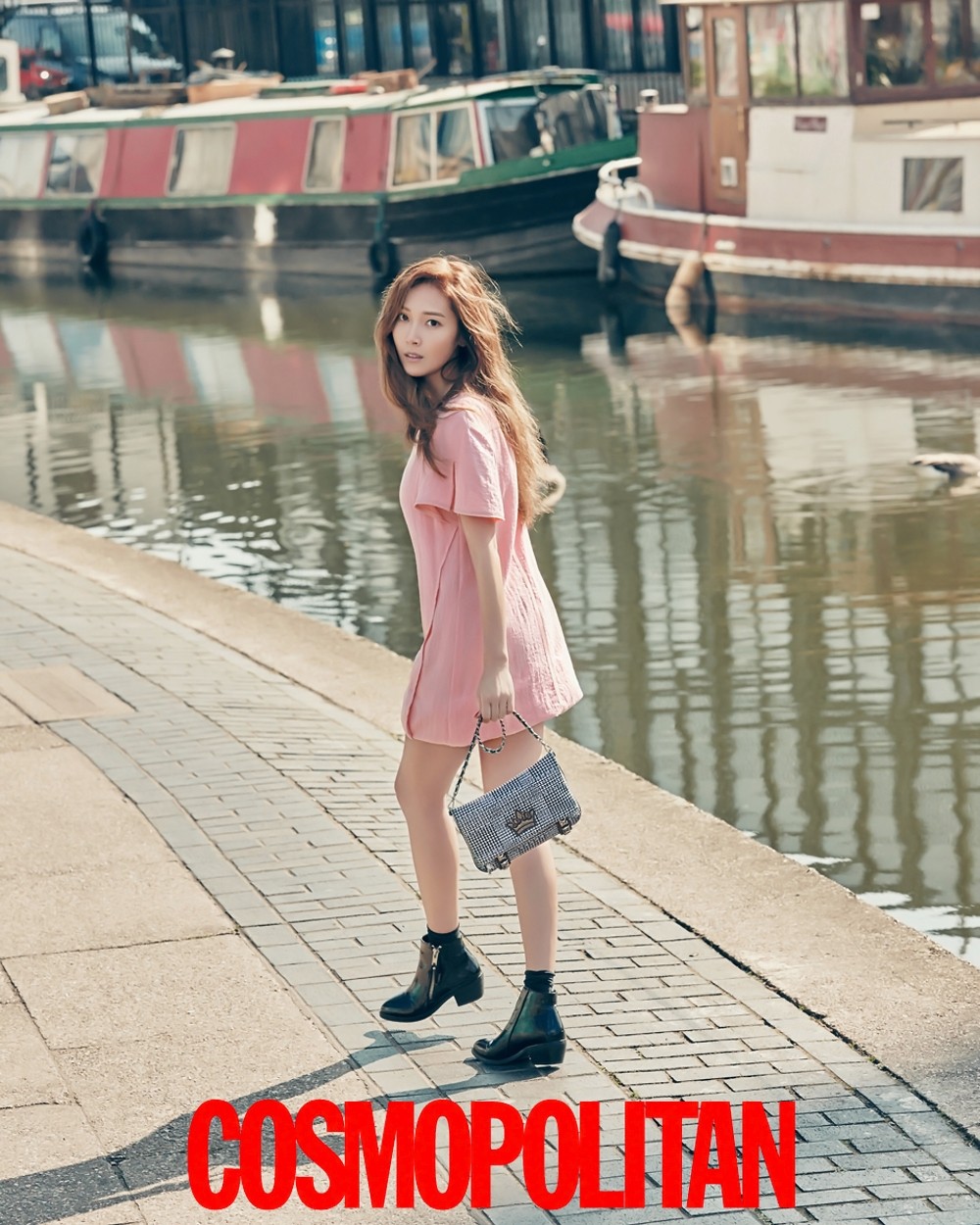 제시카 코스모폴리탄 화보 고화질 사진