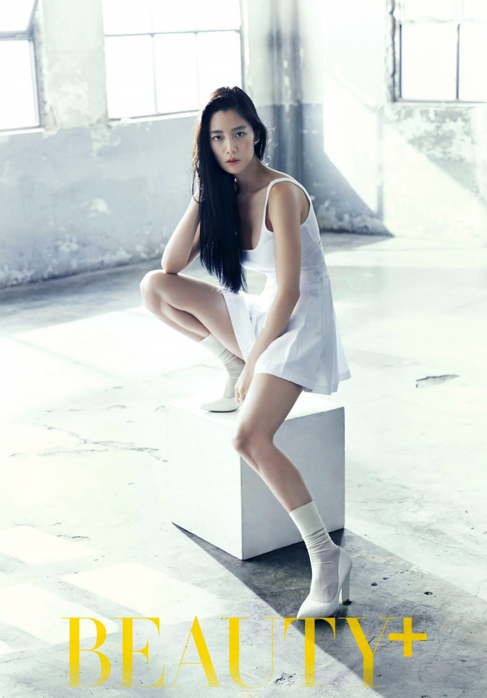 클라라  화보 고화질 사진