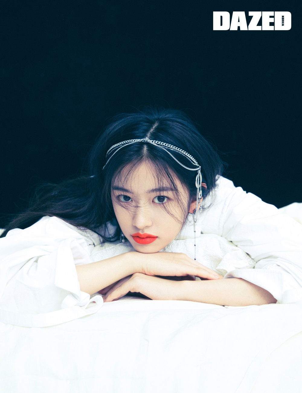 안유진 데이즈드 화보 고화질 사진