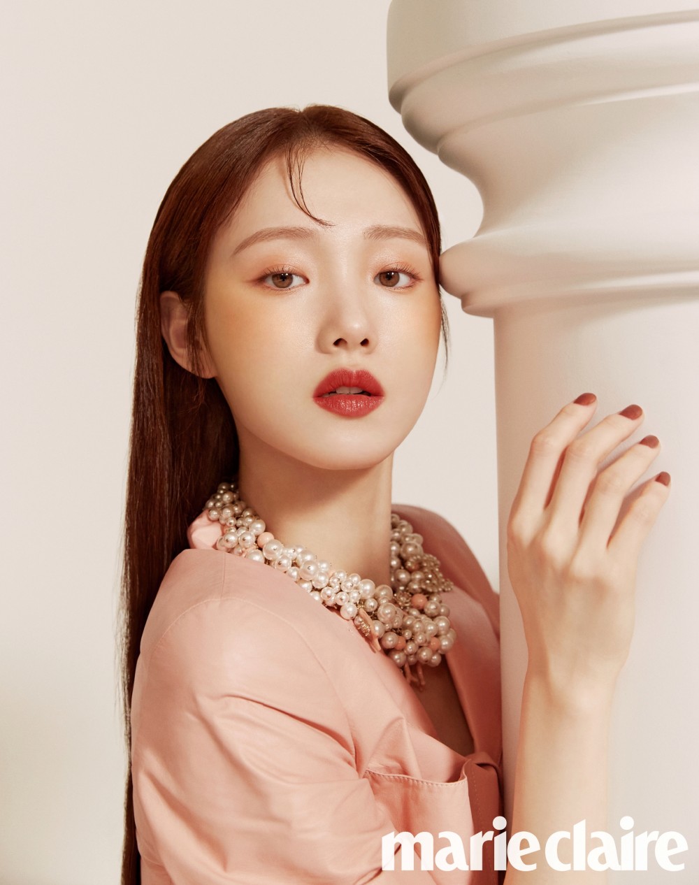 이성경 마리끌레르 화보 고화질 사진