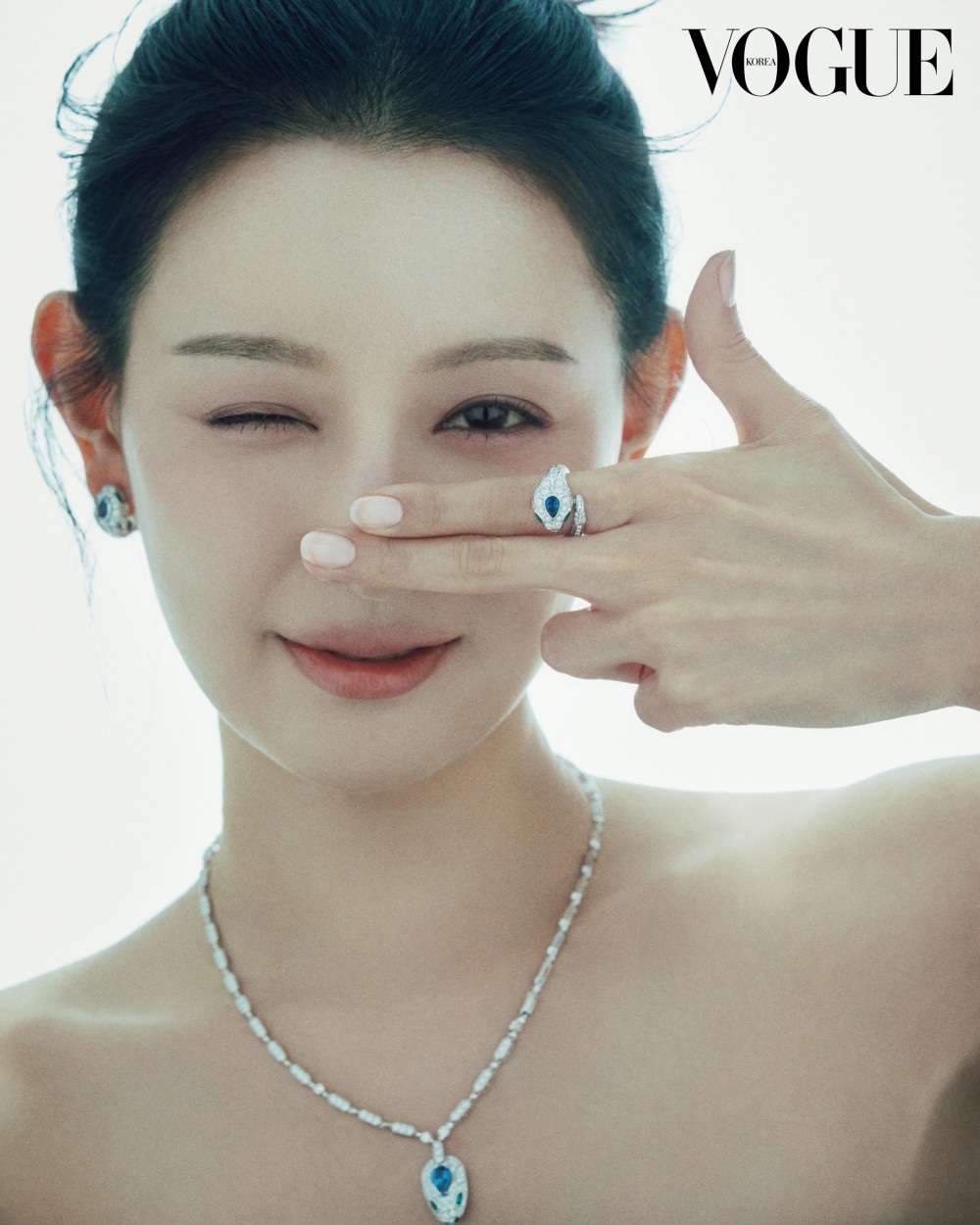 김지원 보그 화보 고화질 사진