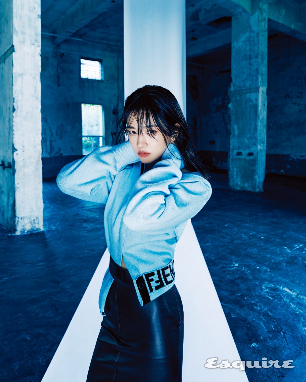 안유진 에스콰이어 화보 고화질 사진