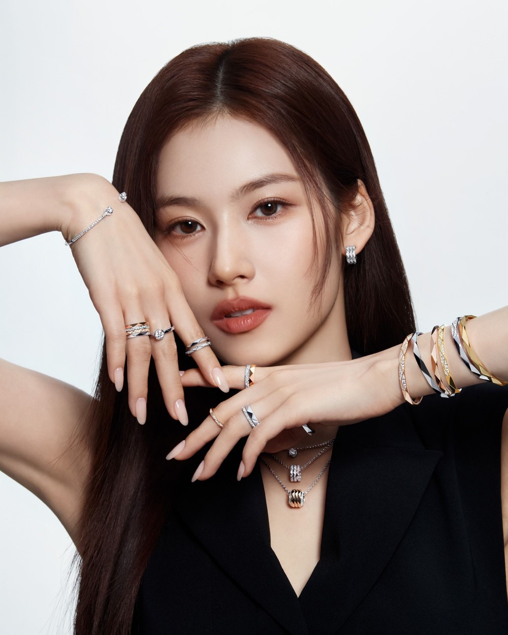 사나 그라프 화보 고화질 사진