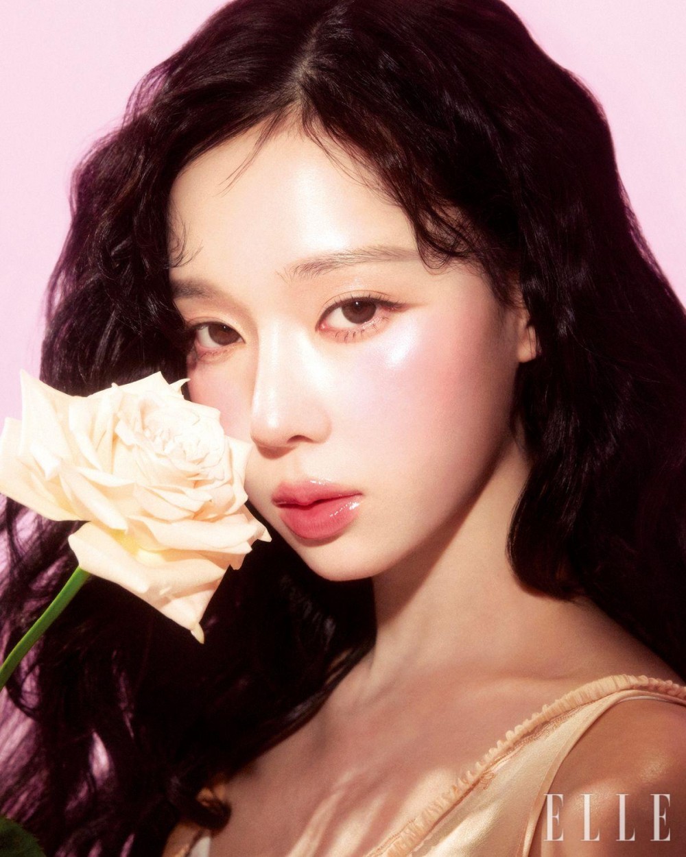 윈터 엘르 화보 고화질 사진