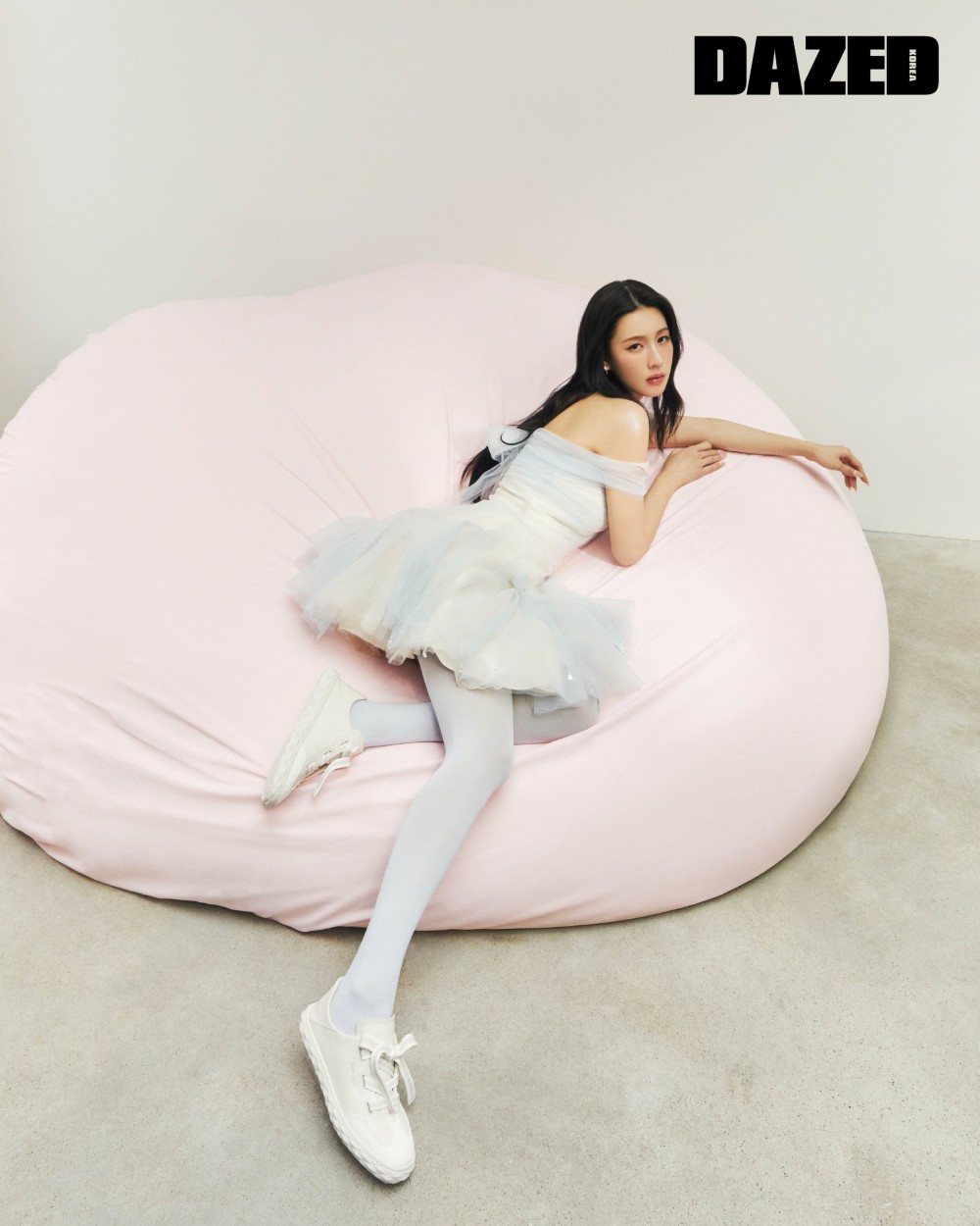 미연 데이즈드 화보 고화질 사진