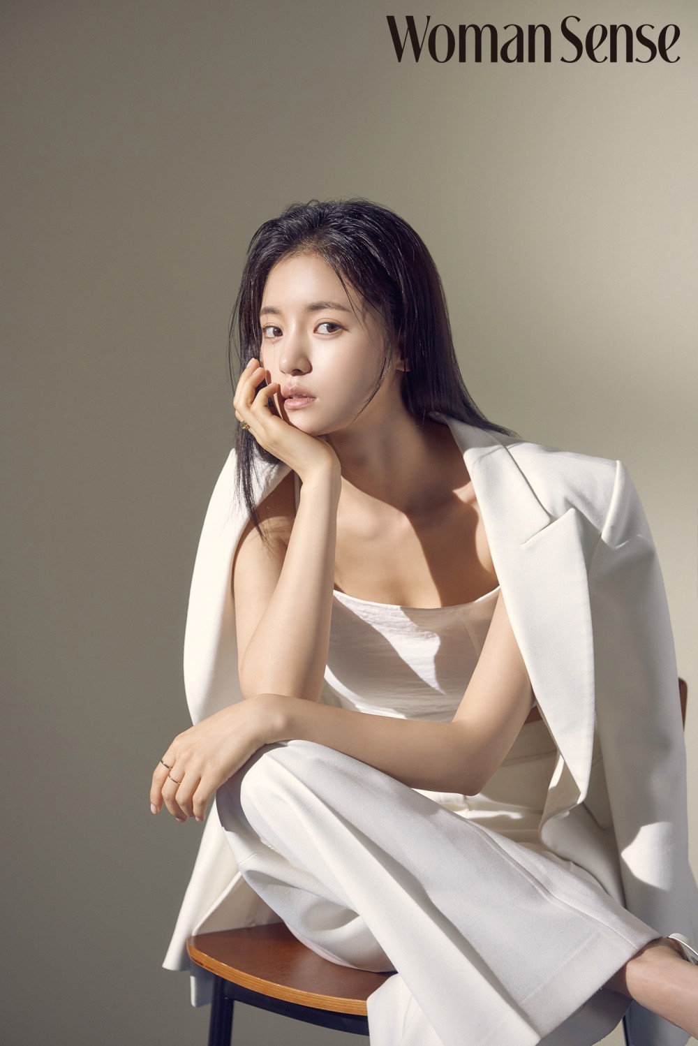 고보결 우먼센스 화보 고화질 사진