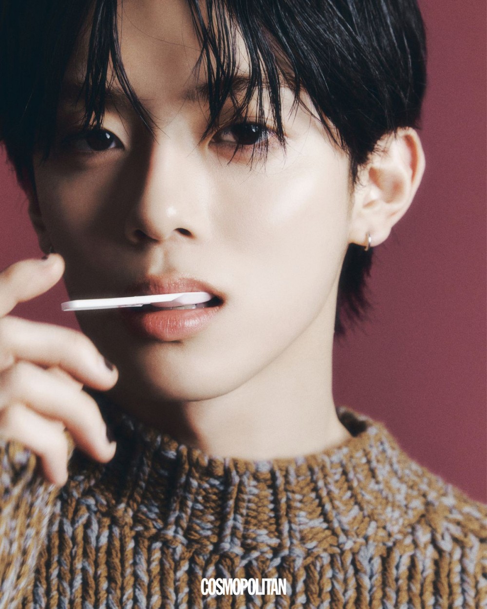 강민 코스모폴리탄 화보 고화질 사진