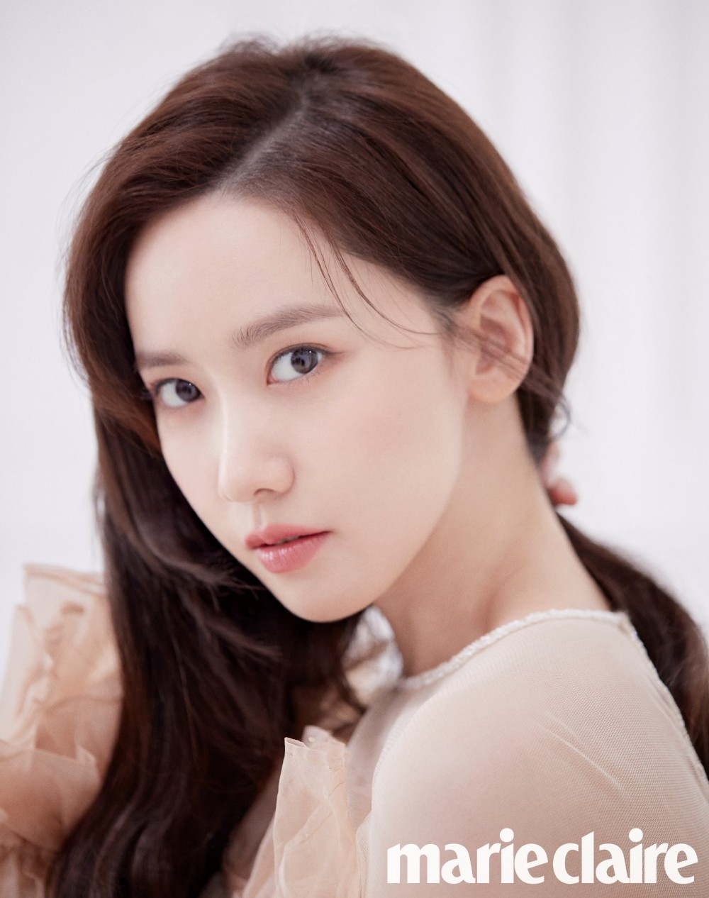 윤아 마리끌레르 화보 고화질 사진