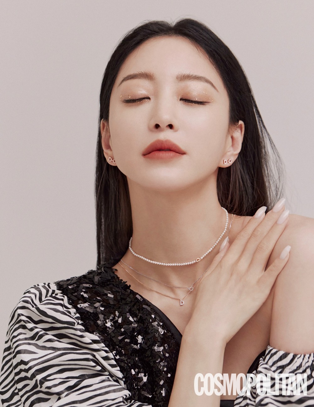 한예슬 코스모폴리탄 화보 고화질 사진