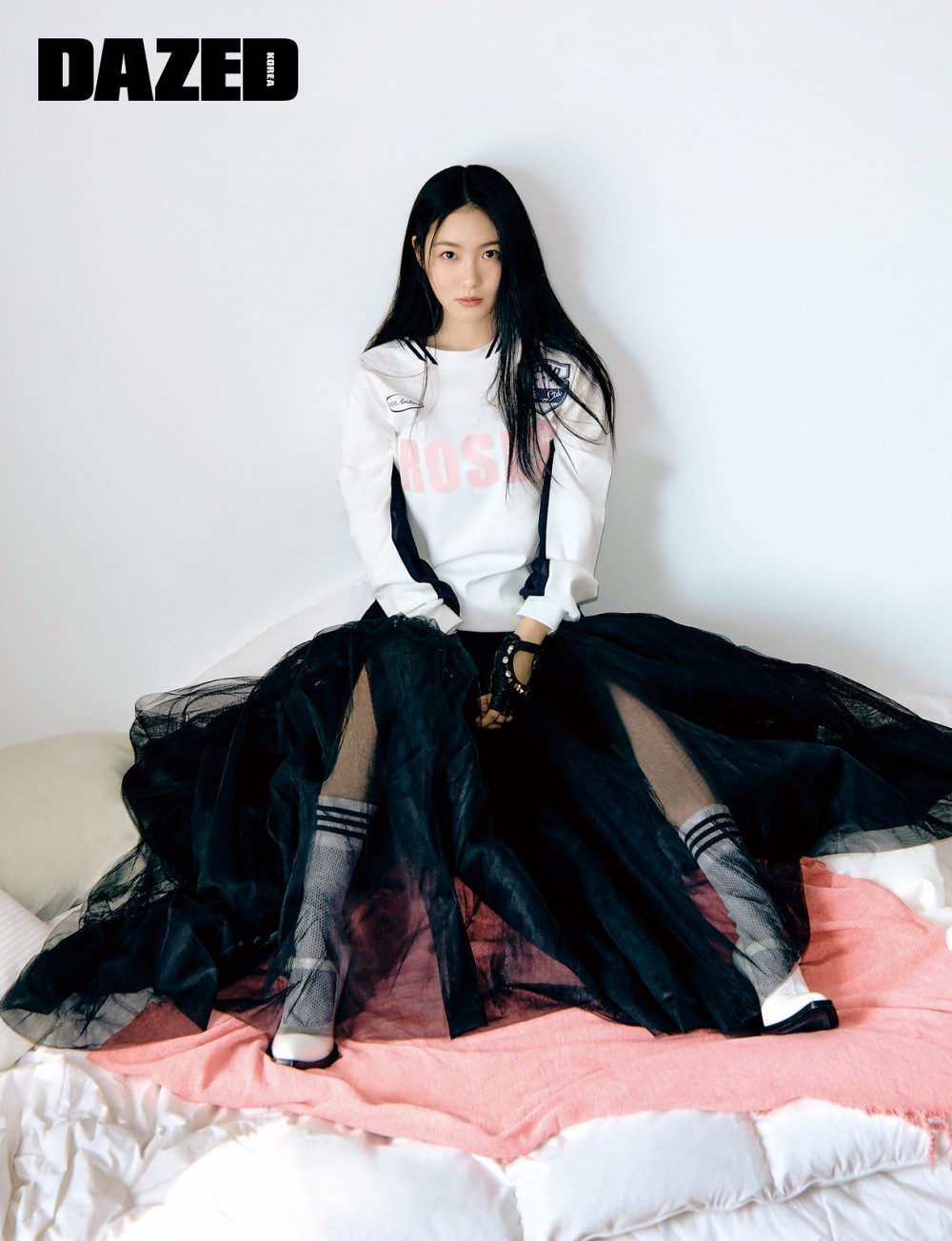 신예은 데이즈드 화보 고화질 사진