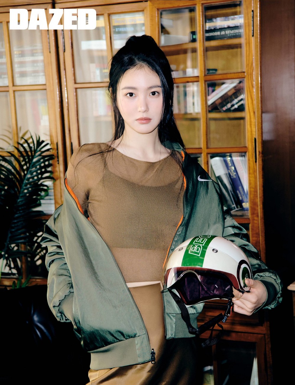 신예은 데이즈드 화보 고화질 사진