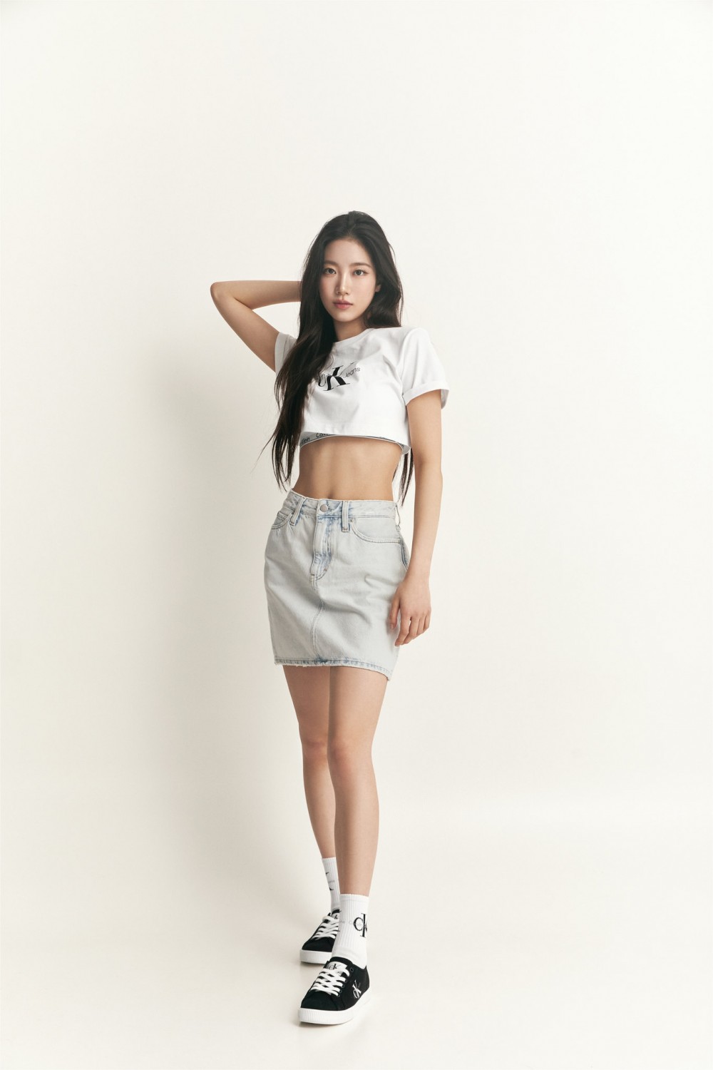 카즈하 캘빈클라인 화보 고화질 사진