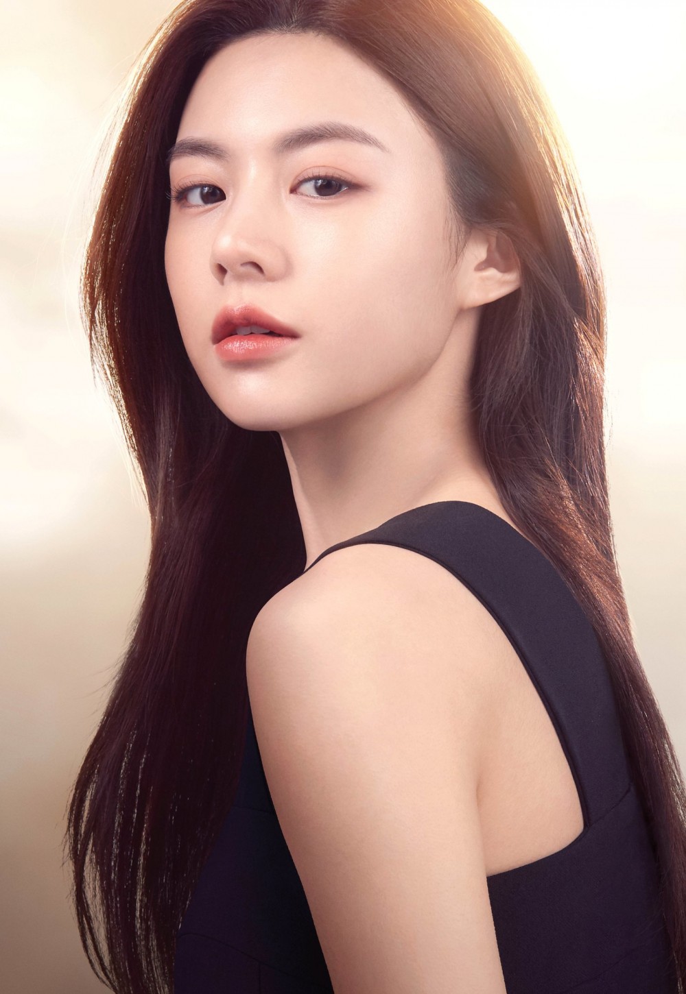 고윤정 연작 화보 고화질 사진