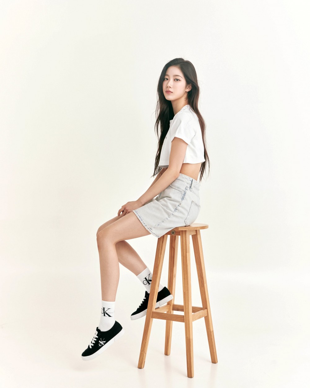 카즈하 캘빈클라인 화보 고화질 사진