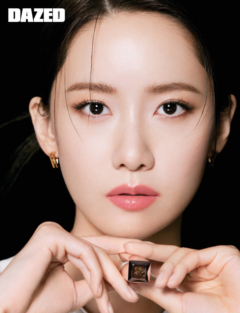 윤아 데이즈드 화보 고화질 사진