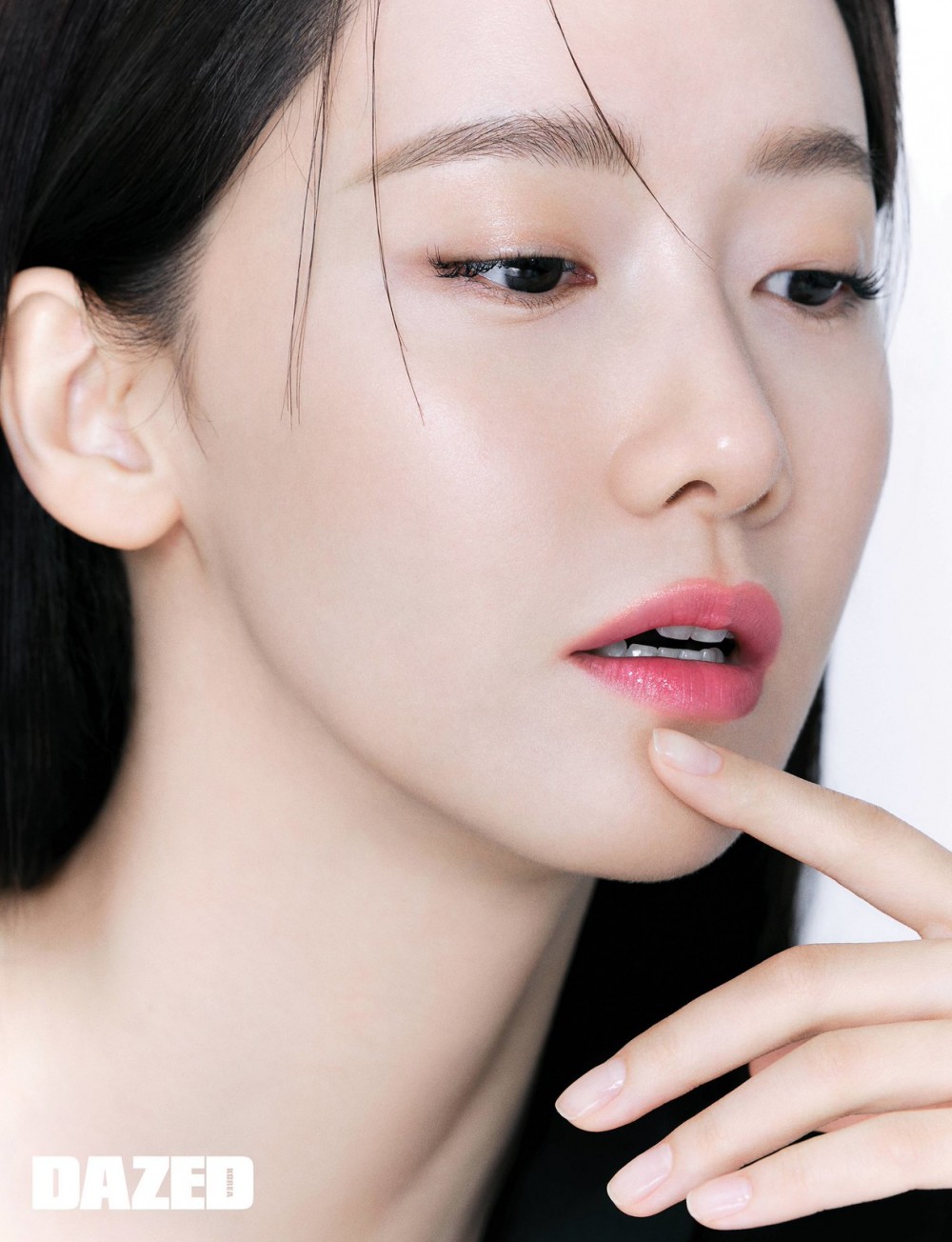 윤아 데이즈드 화보 고화질 사진