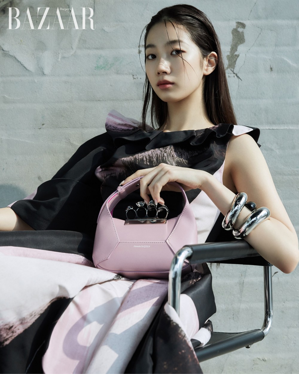 카즈하 바자 화보 고화질 사진