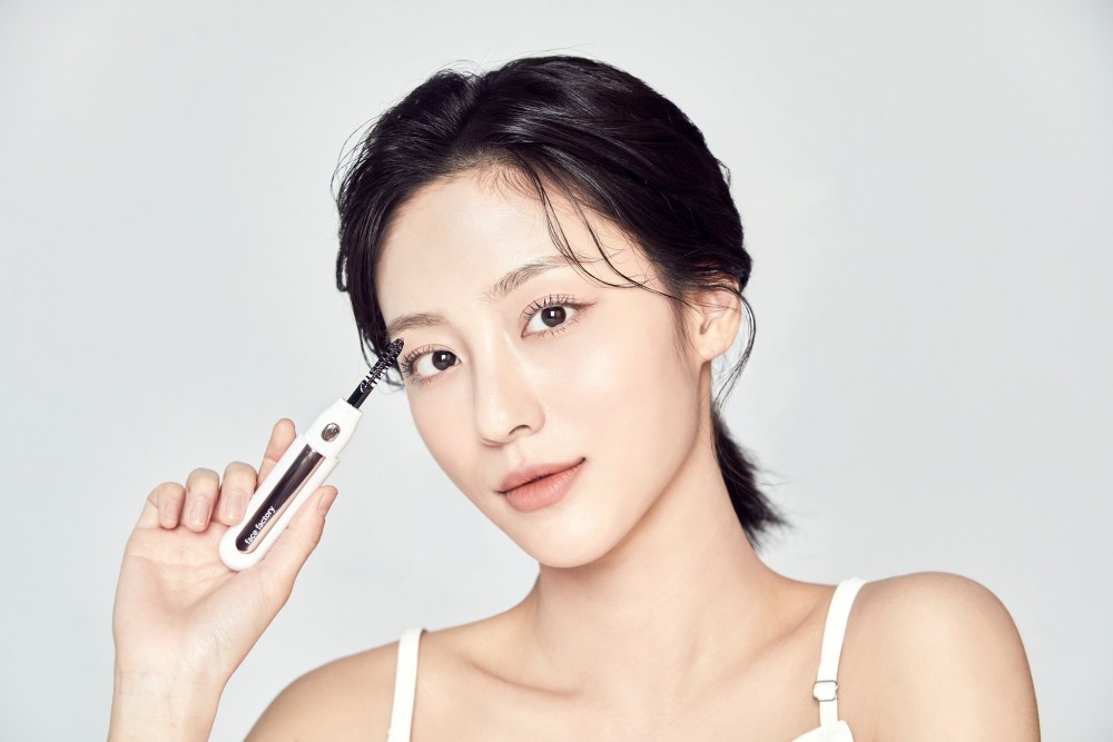 강민아 페이스팩토리 화보 고화질 사진