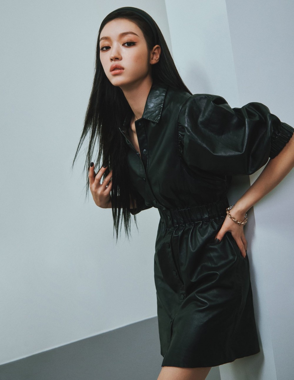 유아 올세인츠 화보 고화질 사진