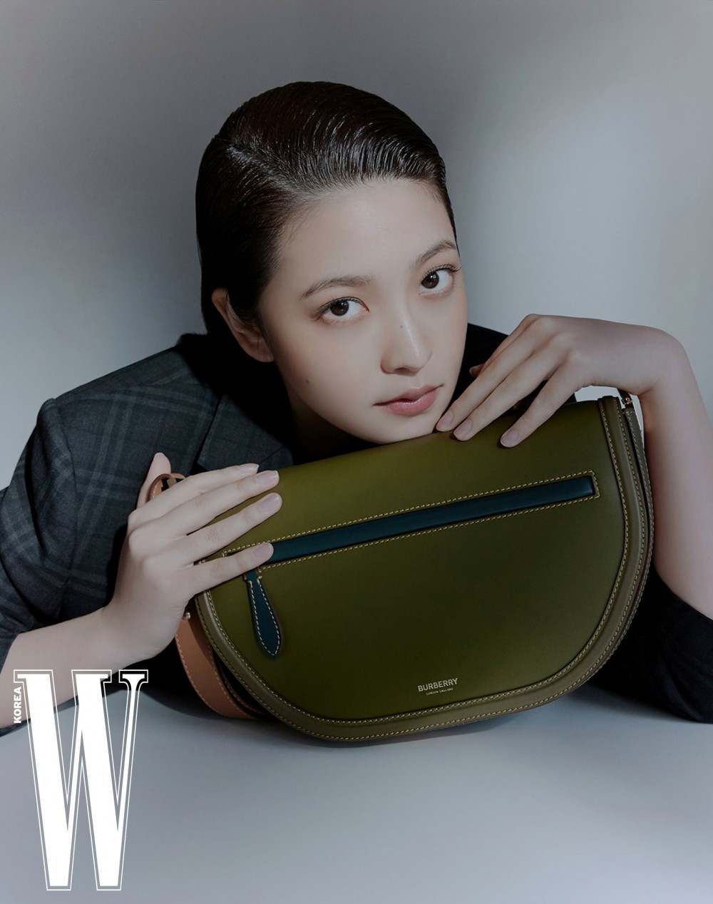 예리 더블유 화보 고화질 사진