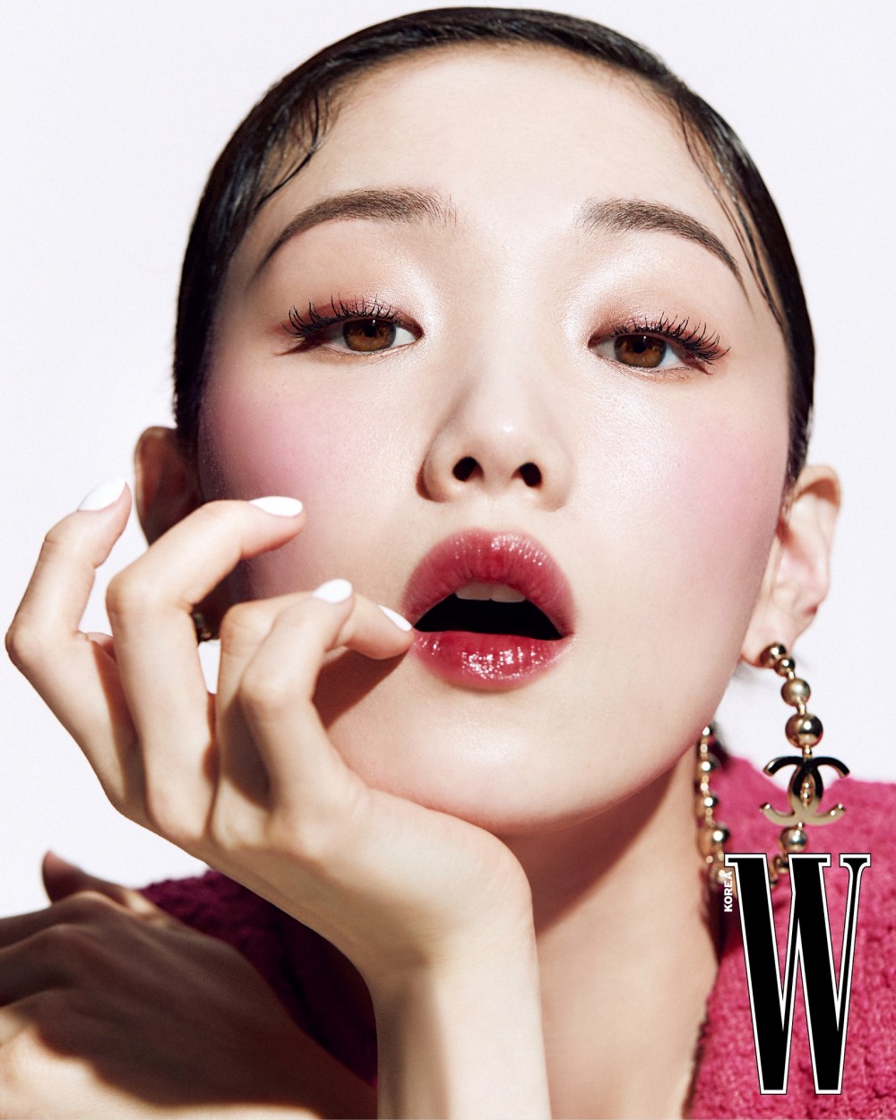 이성경 더블유 화보 고화질 사진