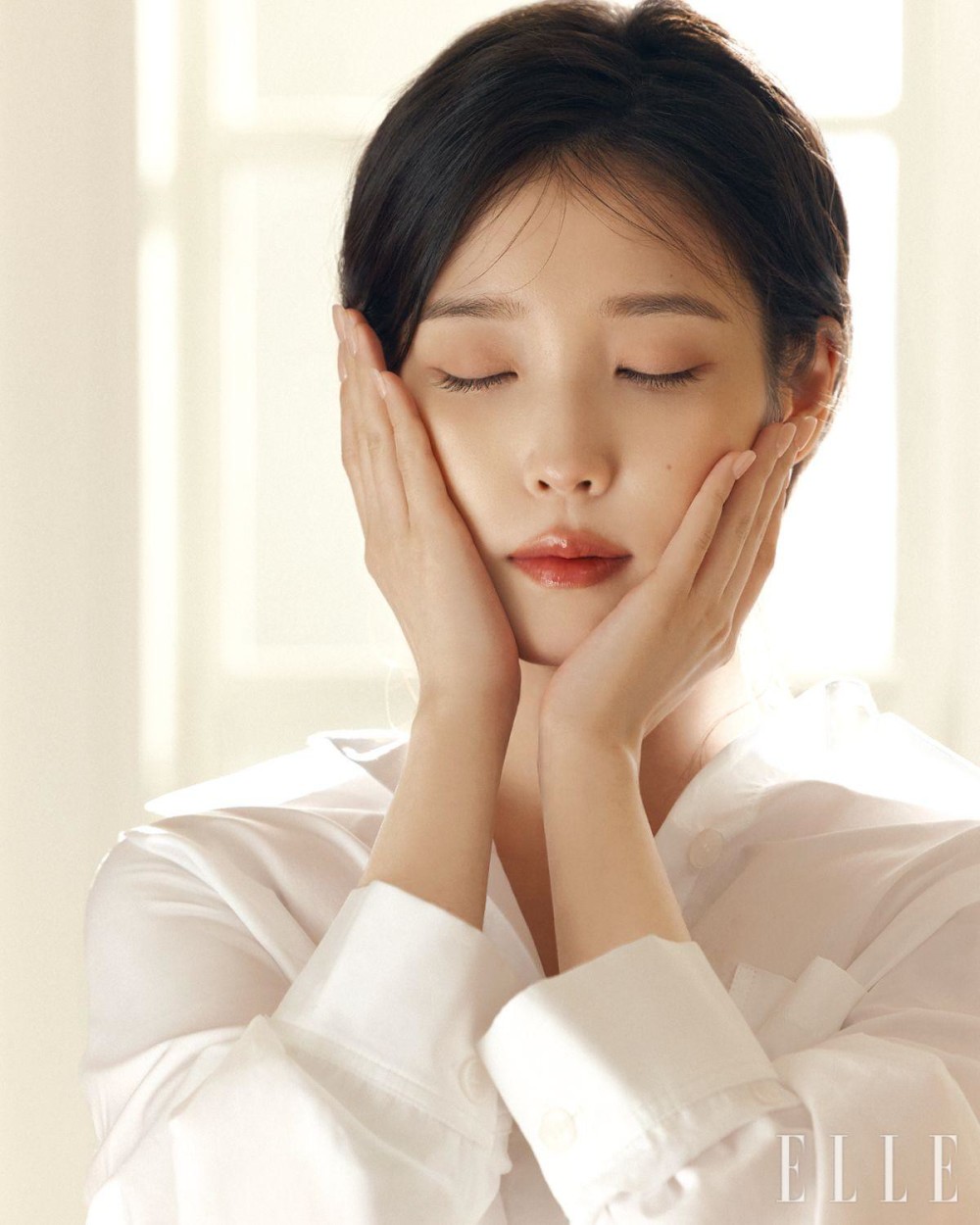 아이유 엘르 화보 고화질 사진