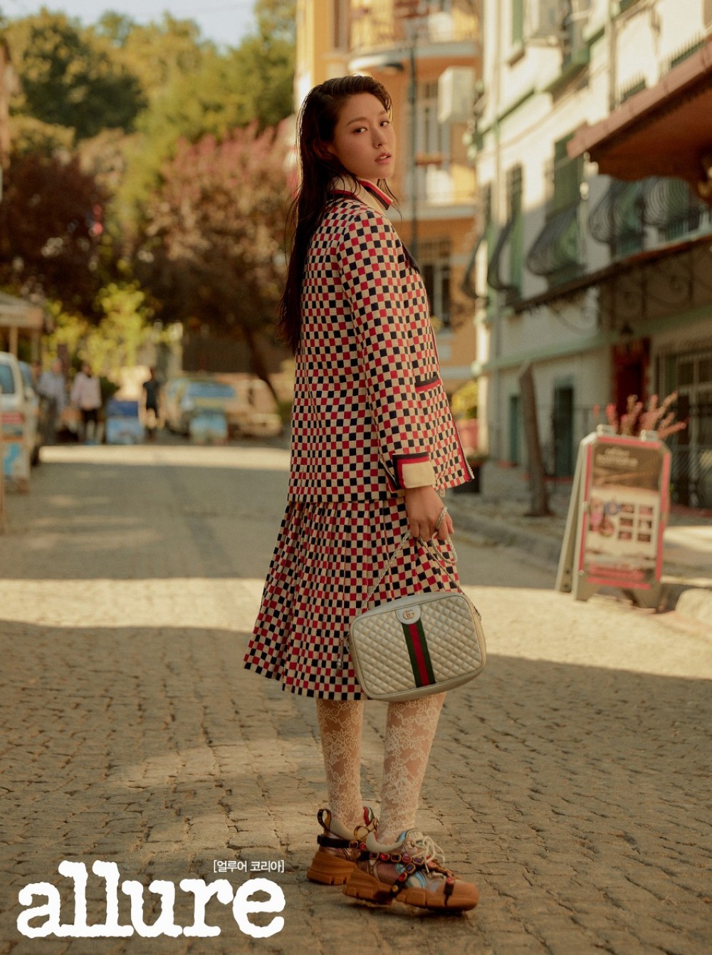 설현 얼루어 화보 고화질 사진